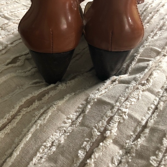 Sandals - Picture 3 of 3